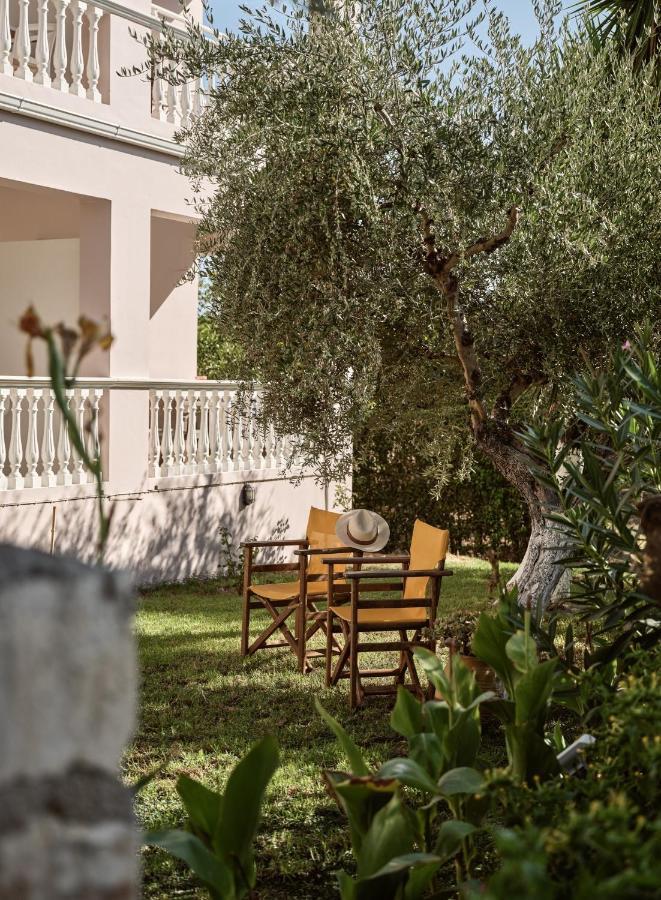 Katerina Studios Tsilivi  Luaran gambar