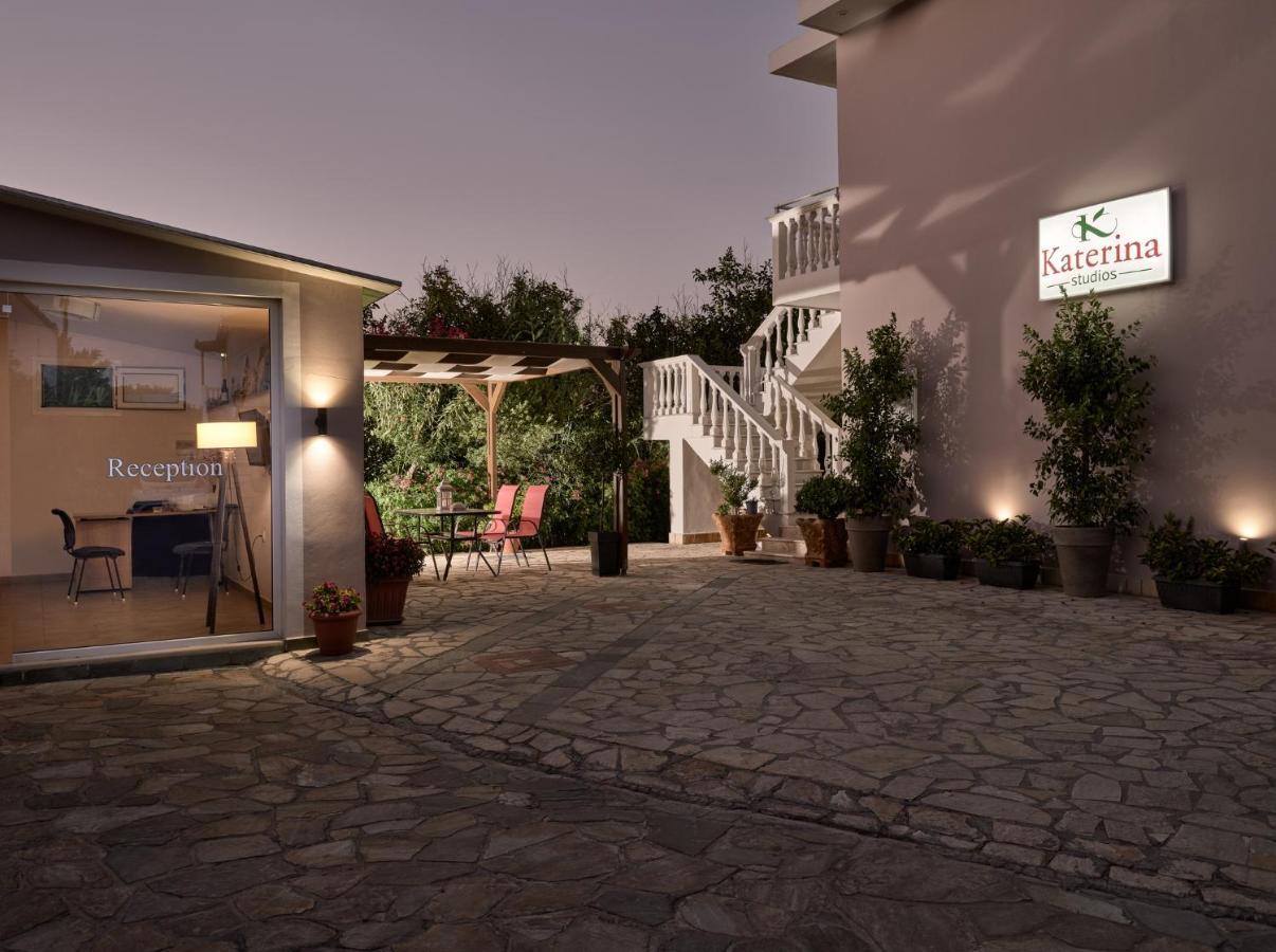 Katerina Studios Tsilivi  Luaran gambar